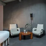 فندق Palazzo Petrvs *
