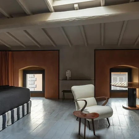 Hotel Palazzo Petrvs
