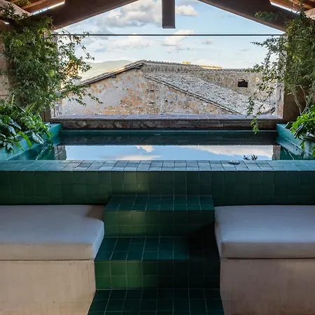 Palazzo Petrvs 酒店 *