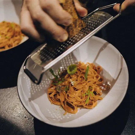 酒店 Palazzo Petrvs *