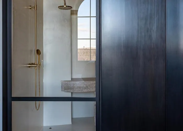 Palazzo Petrvs Hotel