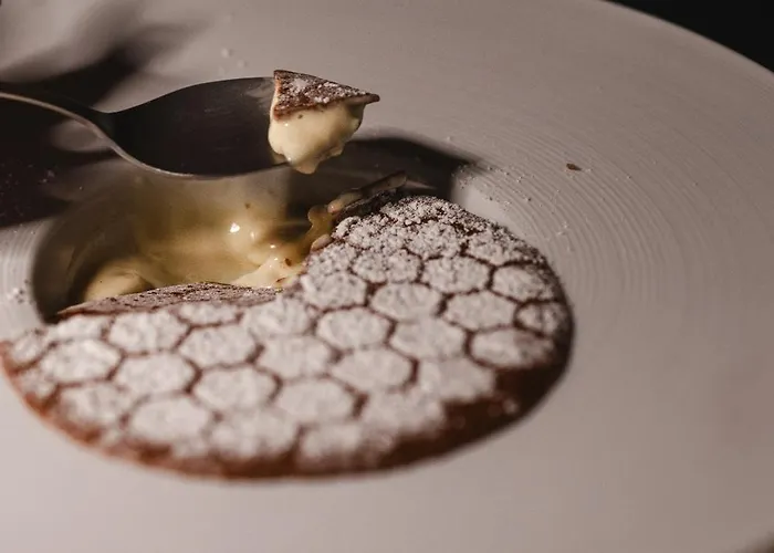 Palazzo Petrvs Hotel *