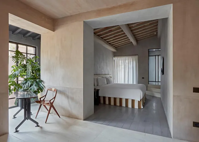 Palazzo Petrvs Hotel